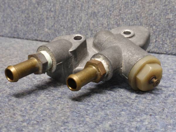 GS750 オイルクーラー取り出し口 GS1000/GS1000S/GS750E/G(冷却装置