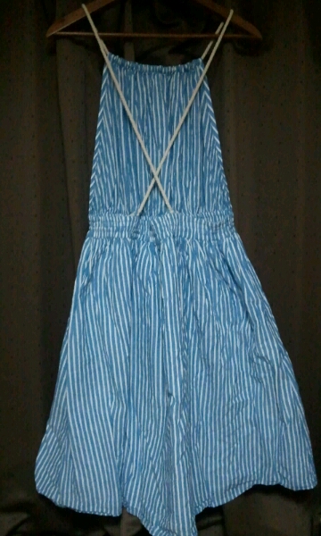 Parici エプロンワンピース ストライプ 水色 ワンピース 売買されたオークション情報 Yahooの商品情報をアーカイブ公開 オークファン Aucfan Com