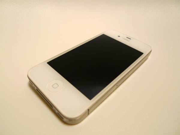 【USED】iPhone 4S 64GB 白 WHITE ソフトバンク_1