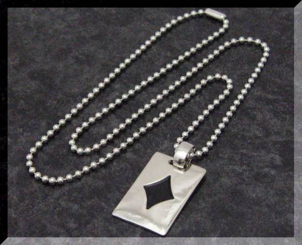 仮面ライダーブレイド 橘朔也 天野浩成 ネックレス 黒 仮面ライダーブレイド 売買されたオークション情報 Yahooの商品情報をアーカイブ公開 オークファン Aucfan Com