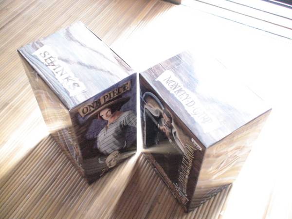 ワンピース DX フィギュア GRANDLINEMEN 【シャンクス＆ガープ】_2