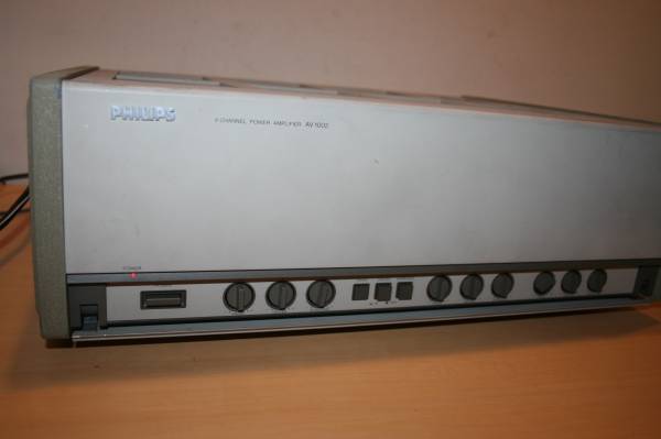 PHILIPS AV-1002 6 チャンネルパワーアンプ　動作品 ☆Philips AV-1002 6チャンネルパワーアンプ ジャンク☆(一般)｜売買