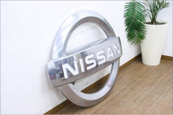 NISSAN 日産 エンブレムマーク ロゴ 電光 看板(日産)｜売買された  
