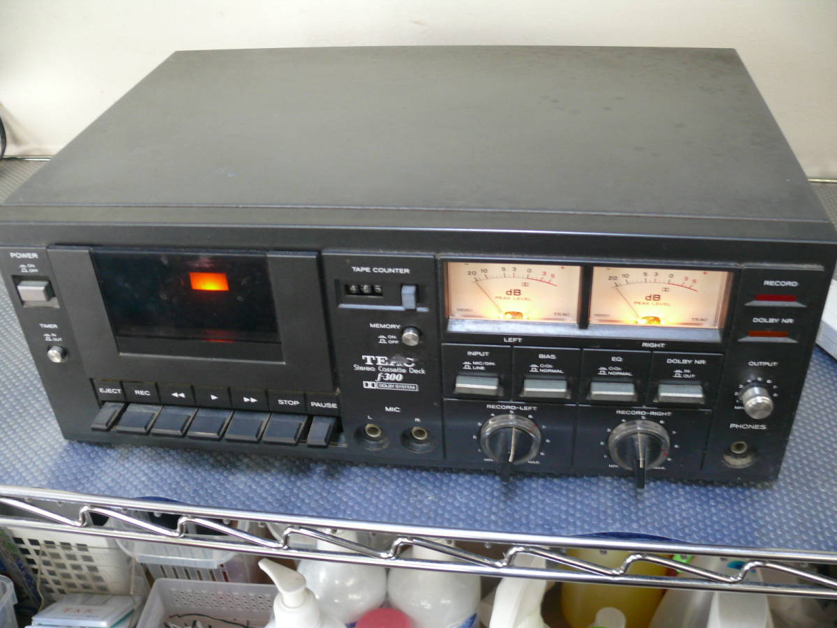 TEAC F-300 カセットデッキ