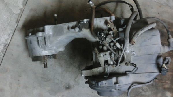 アドレスV100 CE13A エンジンセット(100㏄) 純正 NO,2907 アドレス アドレスV100 CE13A エンジンセット(100㏄) 純正 NO,2907 アドレス