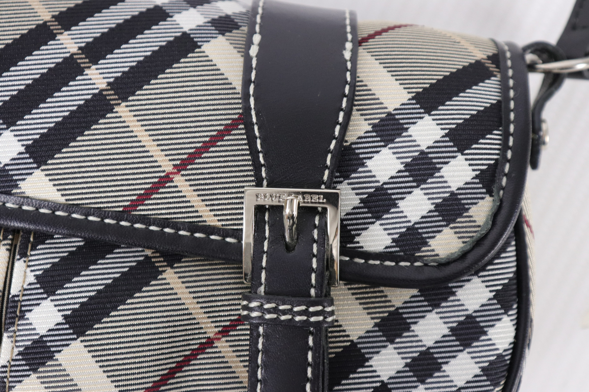 美品】 BURBERRY バーバリー BLUE LABEL ブルーレーベル グレー 