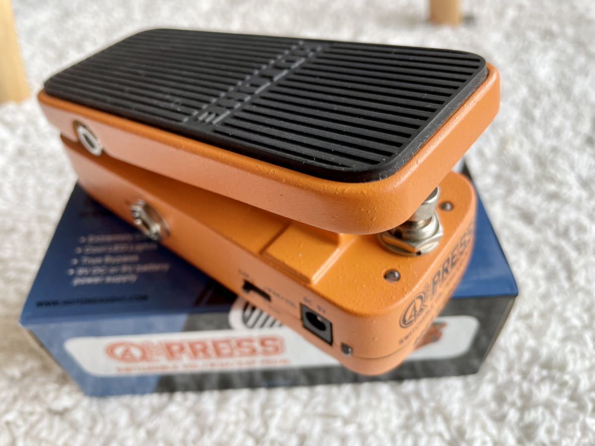 HOTONE QUAD PRESS ワウ ボリュームペダル HOTONE | PRESS コリー
