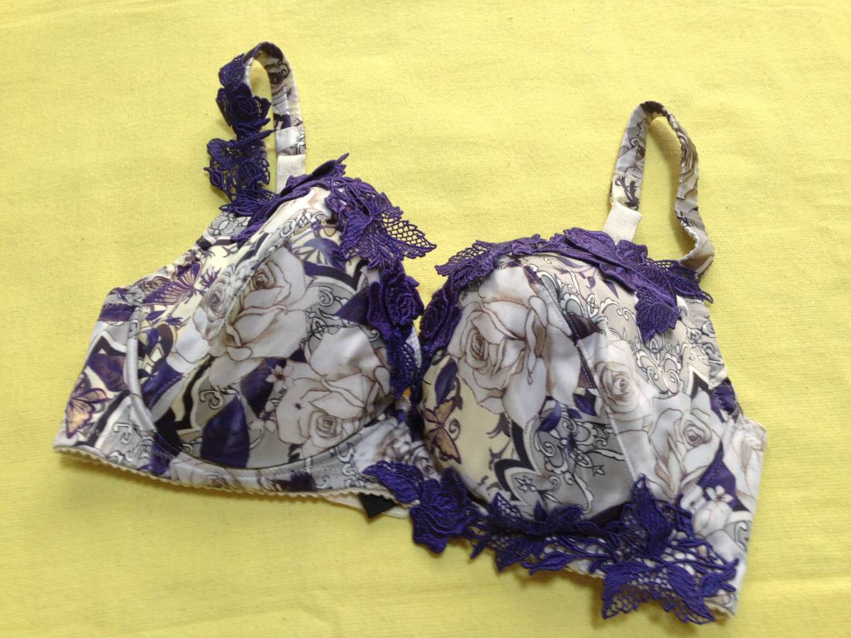 a5★ワコール＊サルート＊ブラジャー　G70★ サルート ワコール ブラジャー 女優Bra BTJ793｜ワコール BCDEFGHI