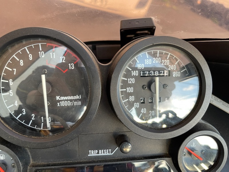  4点未使用 まとめ Yahoo!オークション A8 逆車 「gpz900r逆車」(751cc以上)(カワサキ)の