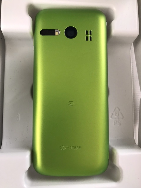 GRATINA au KYF37 SIMロック解除済 | 4G 楽天モバイルのSIM（Rakuten