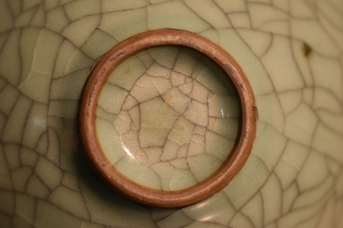 宋代 輪花碗 影青磁 | a（960–1279CE） c（960–1279CE） b（960–1279CE