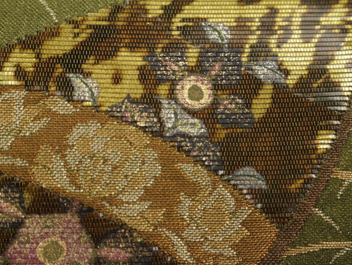 キモノマルシェ◇貴重品◇【龜甲箔 正絹 袋帯 琵琶文様】《未使用》