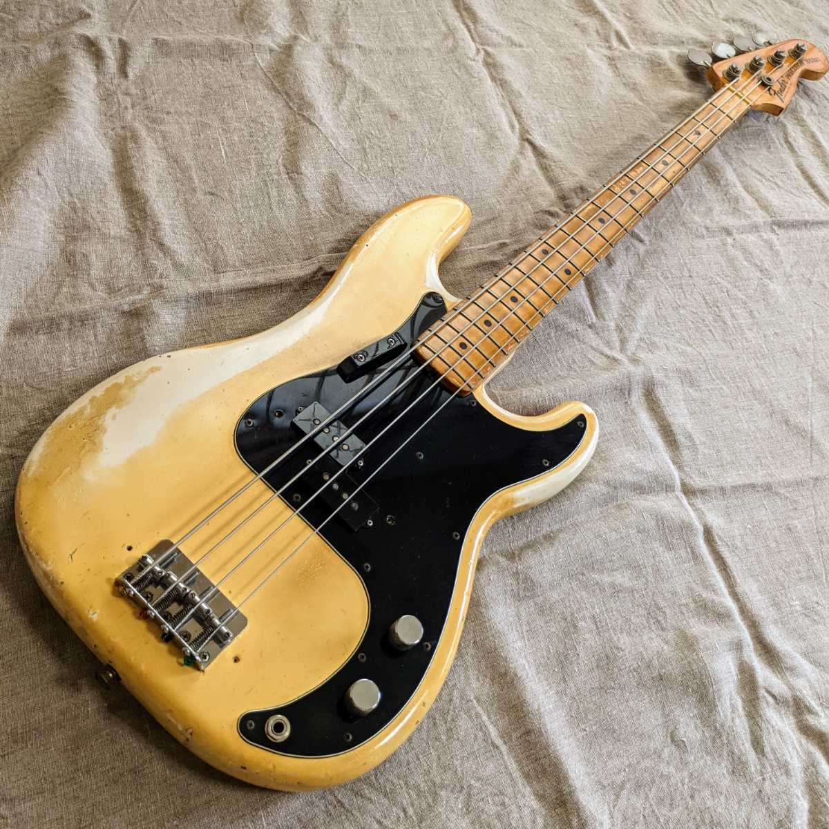 Precision Fender Bass 0 USA Natural - – Vintage White EMG Guitar 