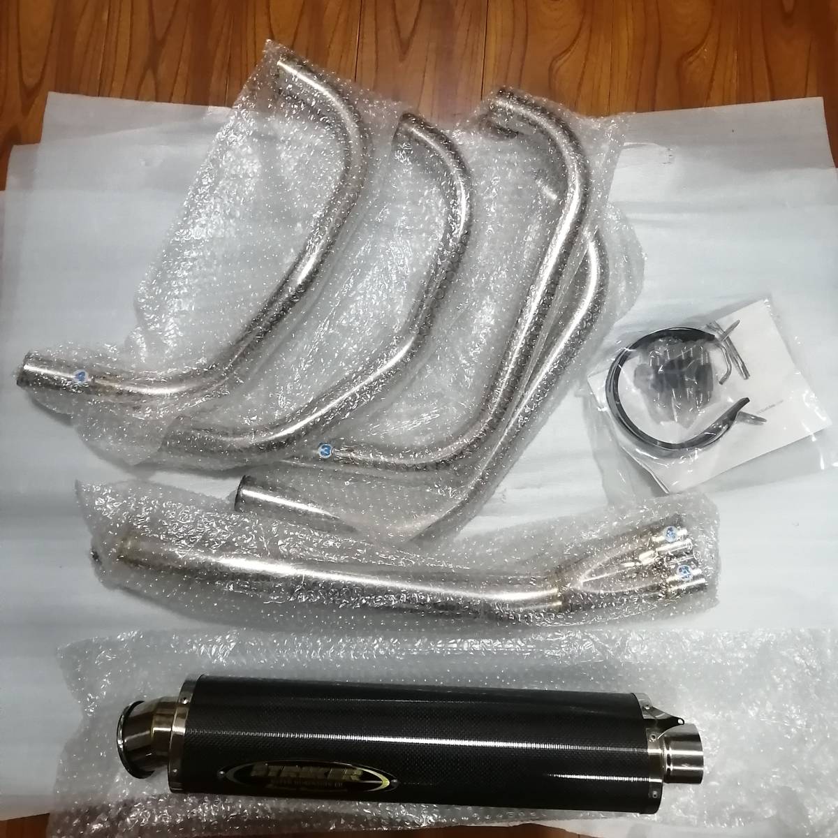 新品★STRIKER USスーパースポーツ カーボン フルエキゾーストマフラー ゼファー400 ゼファーχ カワサキ 車検対応 2081M