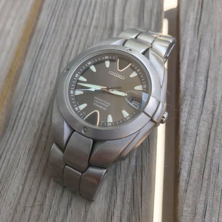 ジャンク SEIKO パーペチュアルカレンダー チタン 8F 腕時計 チタン 