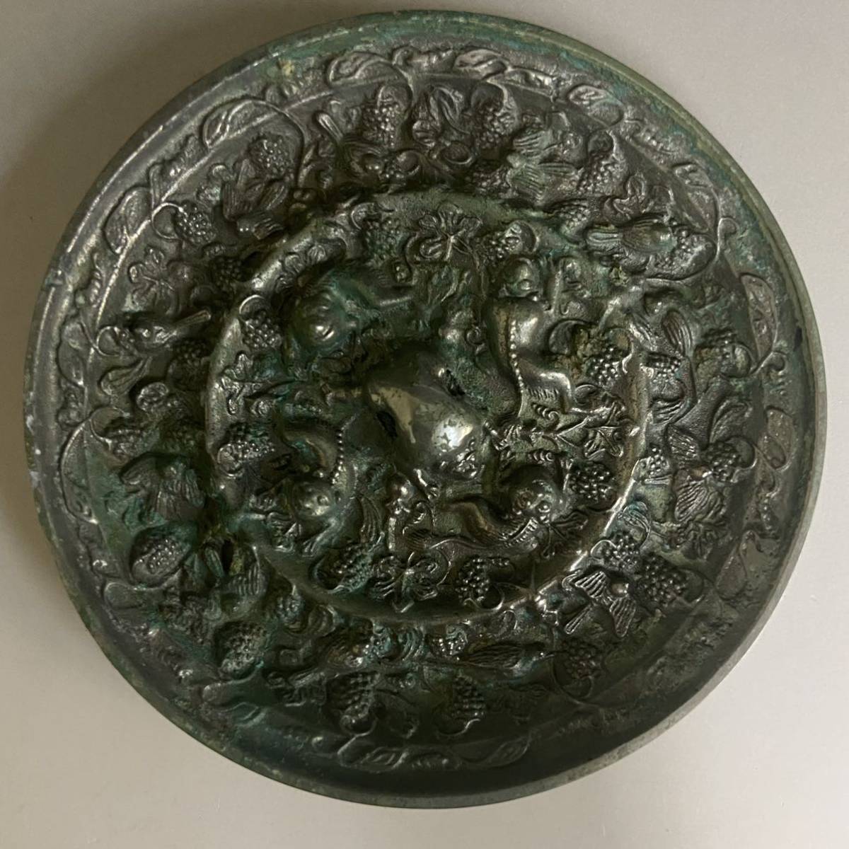 美術品・アンティーク・コレクション 中国美術 唐時代 海獣葡萄文銅鏡