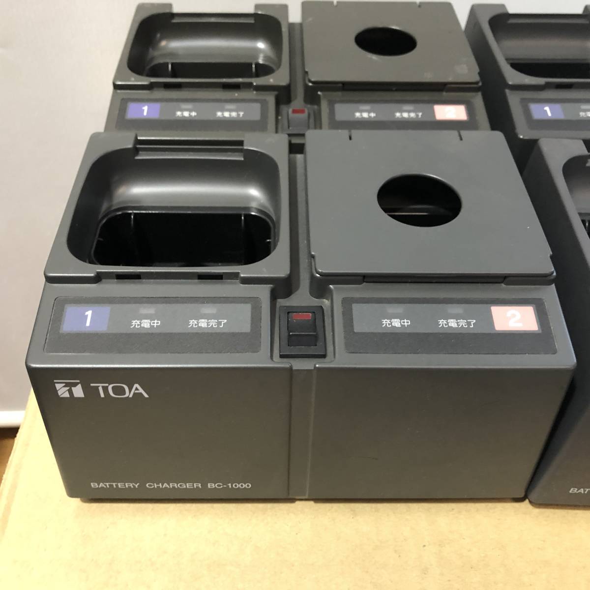 最安値，本物保証 TOA ワイヤレスマイク充電器 BC-1000 5台セット