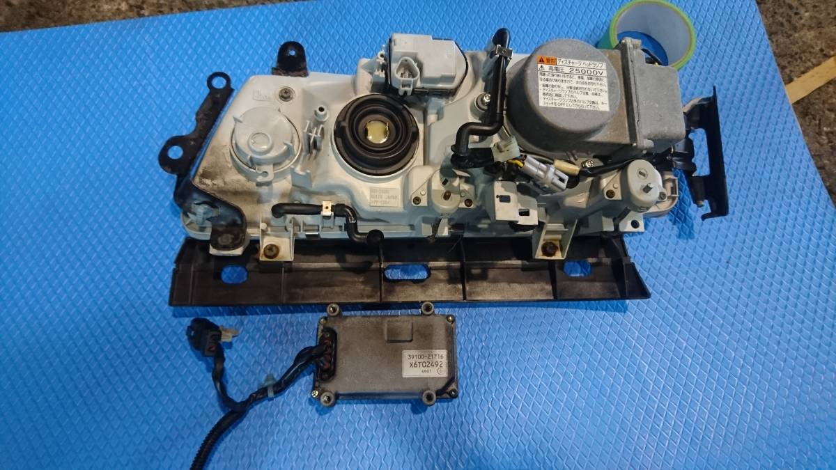いすゞ純正 中古 ディスチャージヘッドライト用のバラスト 2個セット