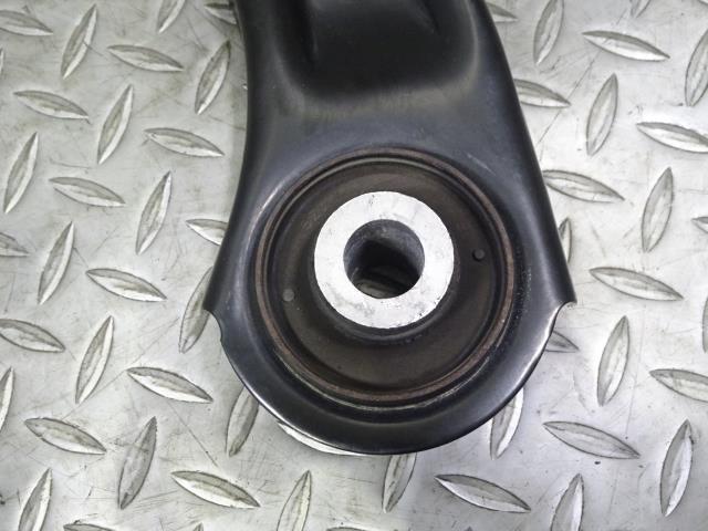 スペーシア フロント DAA-MK53S ロア アーム R06A 左 F 右 右前 0