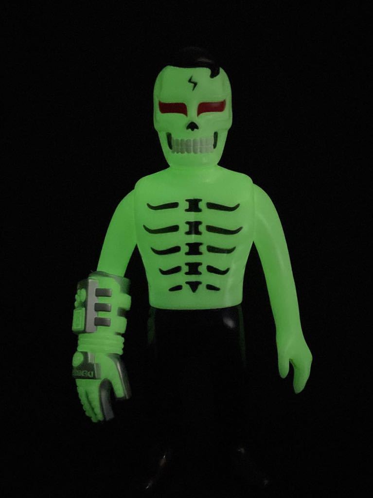 ガイツ PUNKDRUNKERS SKULLTOYS Toyz ソフビ あいつ Toyz