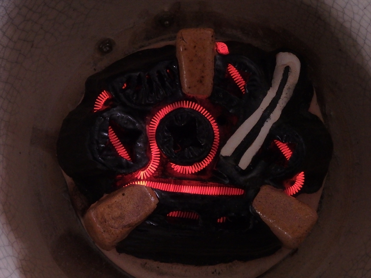 東京 野々田研究所 白薩摩 風炉型電熱器 紙箱入 通電します ON/OFF切替 