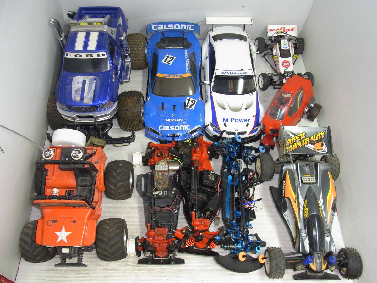 放出! 1円～! ジャンク タミヤなど ラジコン R/C シャーシ，ボディ