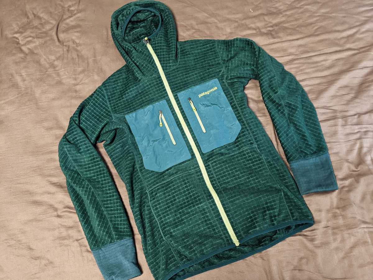 ☆Patagonia【パタゴニア】R3 フーディ リバーシブル POLARTEC 