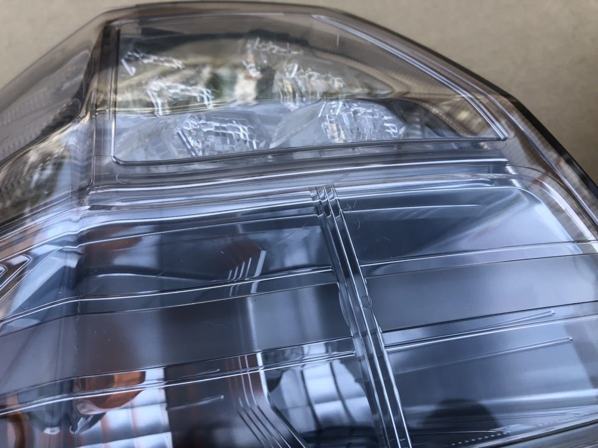 フィットRS GE8 純正テールランプ 後期 LED 左右 GE8 フィット RS 後期☆GE8 RS☆左右テールライト (ホンダ