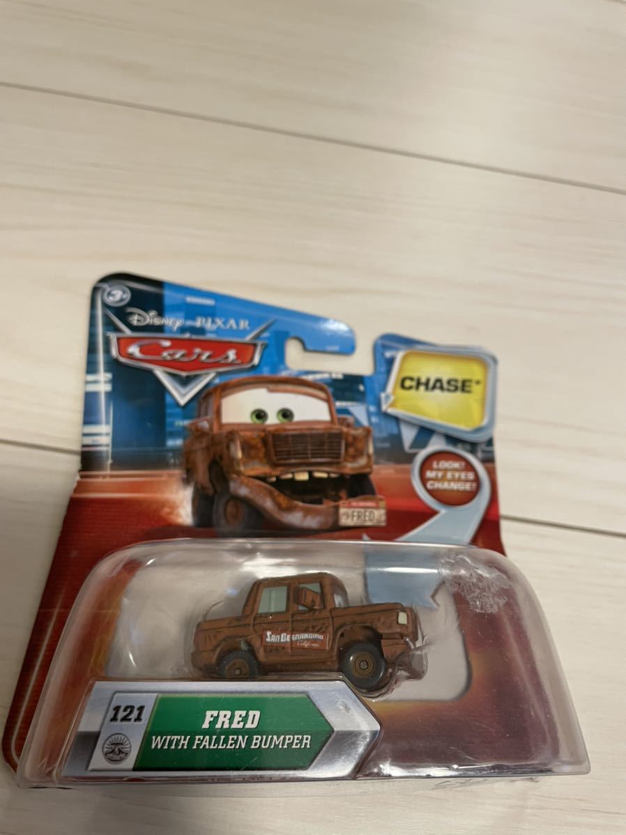 マテル カーズ キャラクターカー フレッド ミニカー Fred Mattel Cars ウィズ ファーレン バンパー Look My Eyes 目が動く チェイス カーズ 売買されたオークション情報 Yahooの商品情報をアーカイブ公開 オークファン Aucfan Com