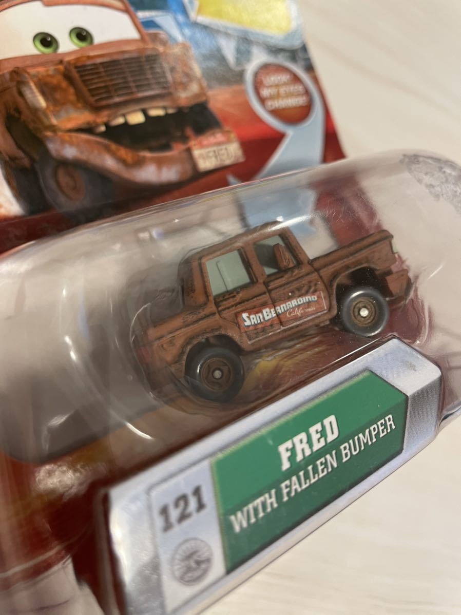 マテル カーズ キャラクターカー フレッド ミニカー Fred Mattel Cars ウィズ ファーレン バンパー Look My Eyes 目が動く チェイス カーズ 売買されたオークション情報 Yahooの商品情報をアーカイブ公開 オークファン Aucfan Com