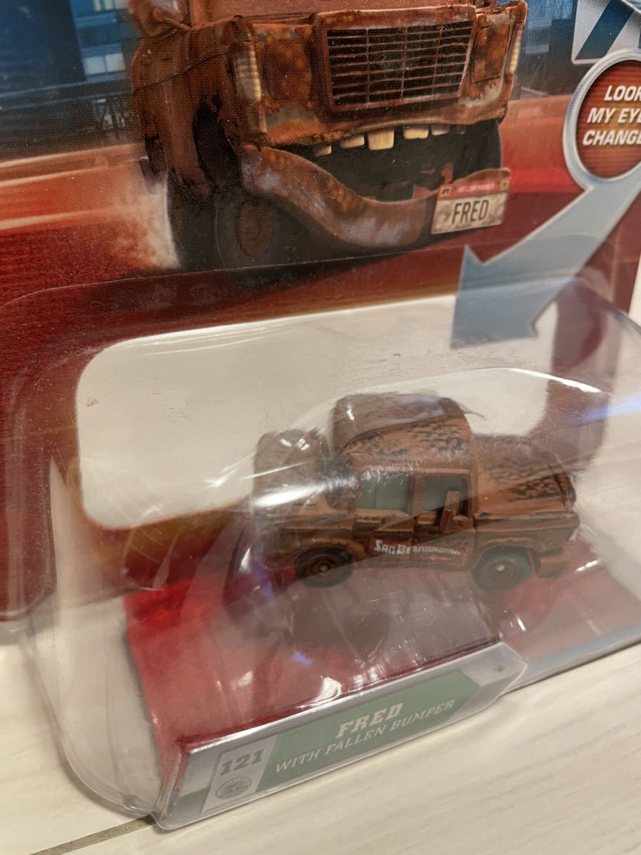 マテル カーズ キャラクターカー フレッド ミニカー Fred Mattel Cars ウィズ ファーレン バンパー Look My Eyes 目が動く チェイス カーズ 売買されたオークション情報 Yahooの商品情報をアーカイブ公開 オークファン Aucfan Com