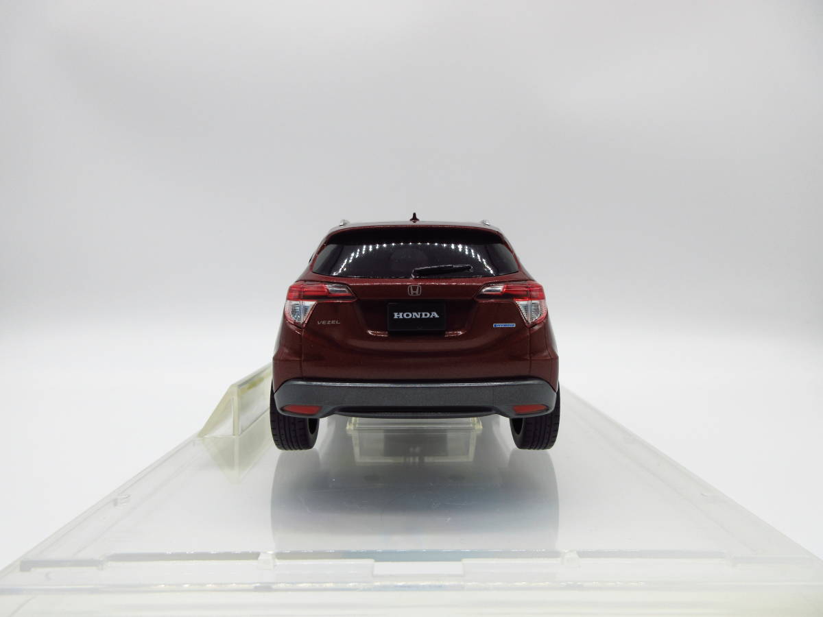 ホンダ ヴェゼル 1/18 ミニカー シルバー 破損あり】ミニカー1/18