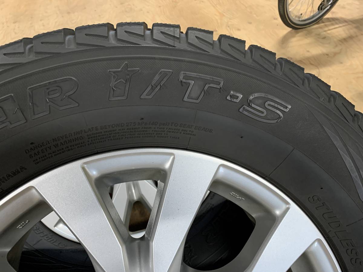 ランドクルーザー 200系後期 純正18インチアルミホイール 285/60R18 