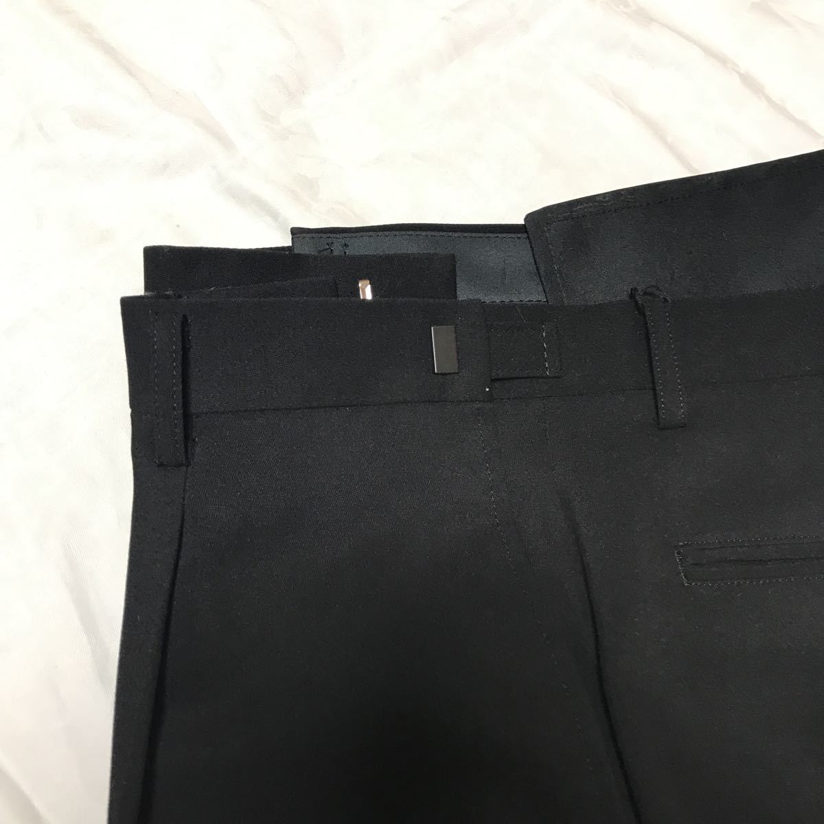 安い　夏物　新品　未使用　タグ付き　礼服　シングルスーツ　上下セット　サイズ3L(AB8) センターベンツ　1タック アジャスター付き メンズ 礼服 喪服 洋服の青山YA体 夏用礼服 (サテン