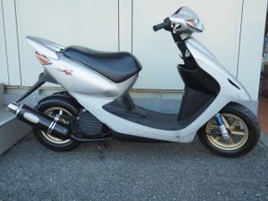 スマートディオ ｚ4の平均価格は5 068円 ヤフオク 等のスマートディオ ｚ4のオークション売買情報は135件が掲載されています