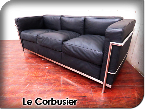 リプロダクトLe Corbusierル・コルビュジエ　LC2 オットマン　単体 リプロダクトLe Corbusierル・コルビュジエ LC2 オットマン 単体