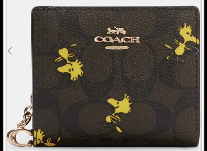 新入荷！日本未発売！coach×スヌーピー 二つ折り財布 日本未発売 #完売