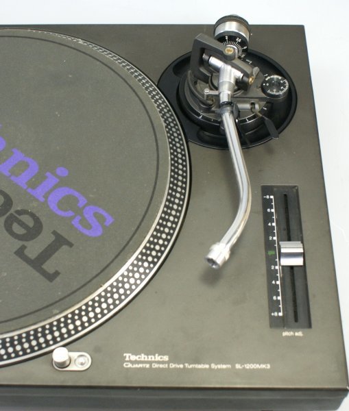 Technics テクニクス SL-1200 MK3 ターンテーブル レコードプレイヤー