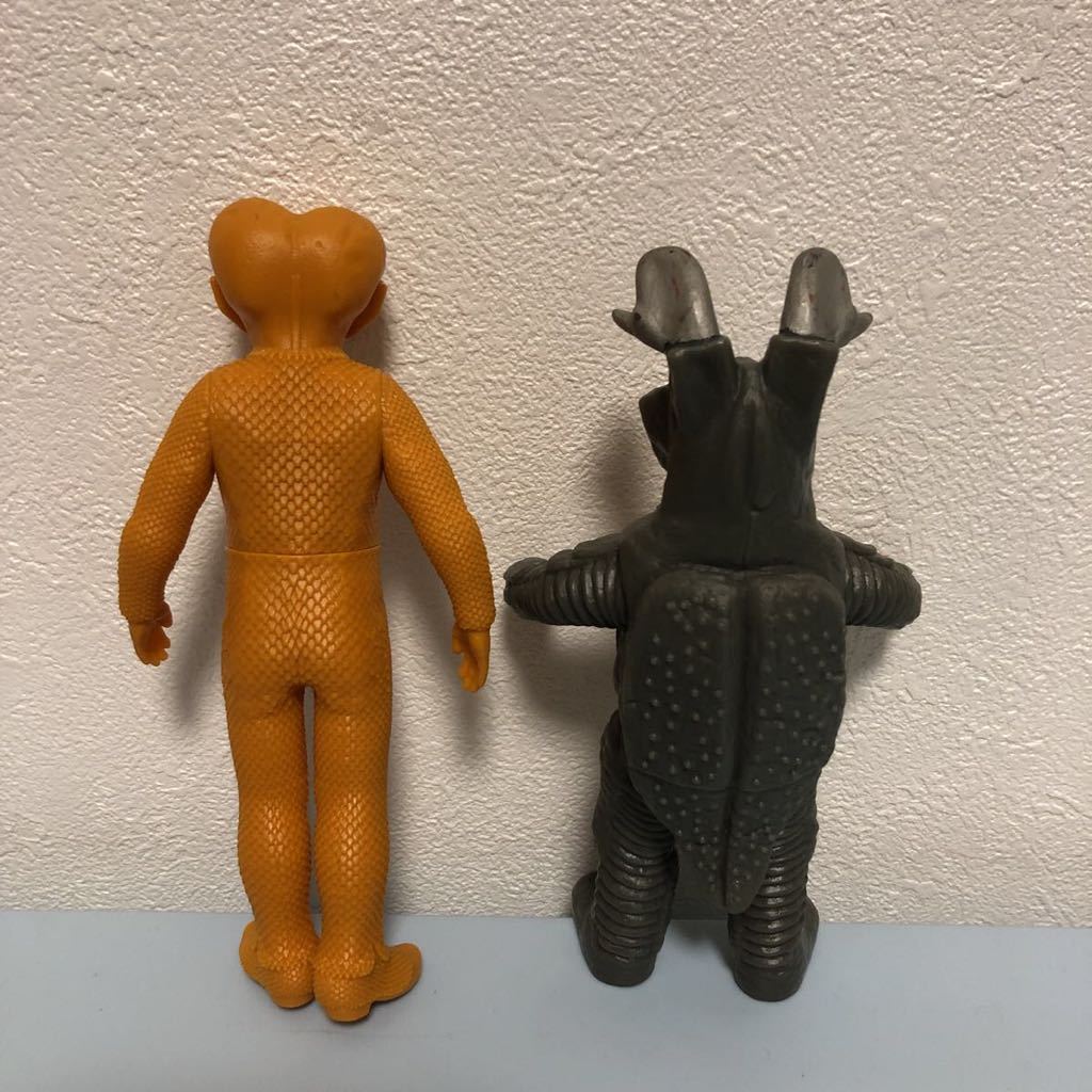 バド星人　ゼットン二代目　ソフビ ウルトラヒーロー&ウルトラ怪獣500 ソフビ ゼットン2代目とバド星人+