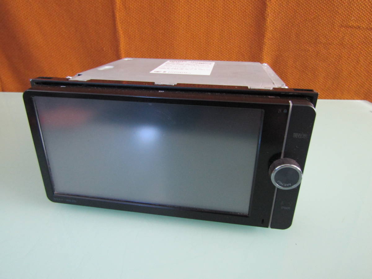 中古品・トヨタ純正 SDナビ NSZT-W62G フルセグ DVD Bluetooth♪243