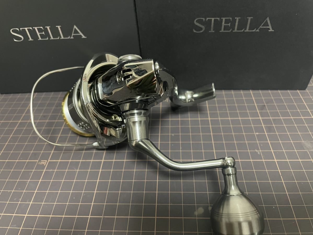 22ステラC5000XG-K 数回使用極美品 PE2号300m 箱と袋