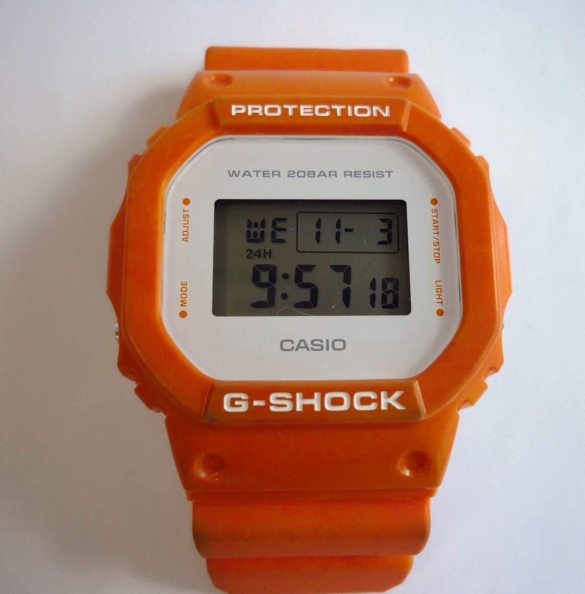 訳有 カシオ CASIO G-SHOCK ジーショック 3229 DW-5600WS デジタル