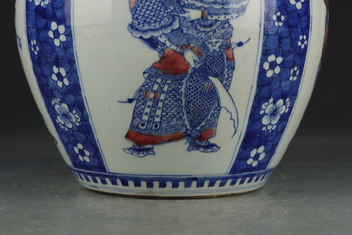 清・古陶磁器・青花礬紅人物戦将図罐・箱付』極細工・古