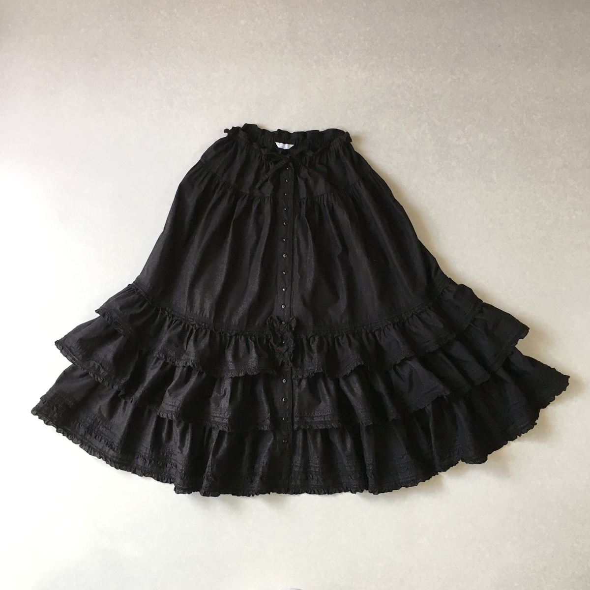 ◇ピンクハウス◇ 綿ローン 裾段々フリル ピコレース 立体リボン 