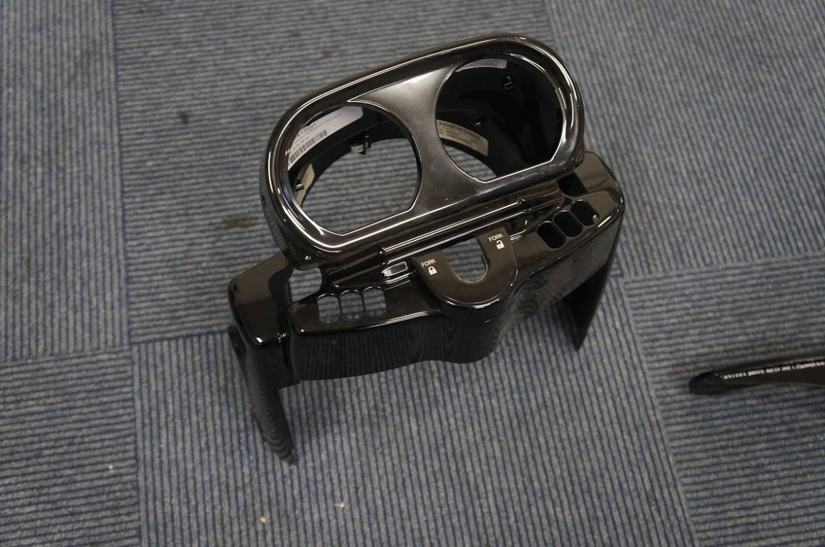 HD純正 2019 FLTRXS/ロードグライドスペシャル メーターナセル　