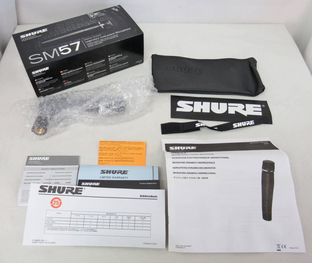 SHURE ( シュア ) / SM57 ポーチ、ホルダー付き A442☆新品 ダイナミック型マイクロホン☆SHURE/シュアー☆SM57☆元箱