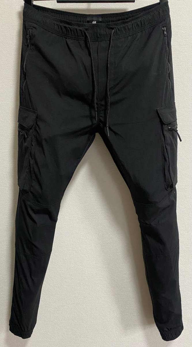 定価3 999円21年秋冬新作h M エイチアンドエム スキニーフィットカーゴジョガーパンツblack ボトムス 売買されたオークション情報 Yahooの商品情報をアーカイブ公開 オークファン Aucfan Com