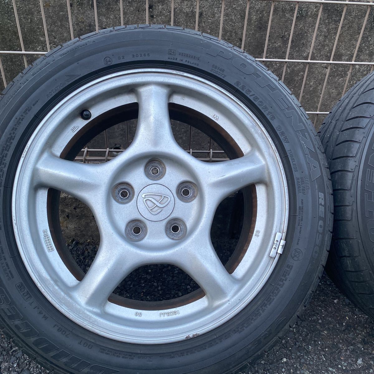 RX-7 FD3s純正ホイール16インチ8jオフセット50PCD114 RX-7 FD3S 純正ホイール マツダ +50 メルカリ 16×8J 16インチ マツダ純正