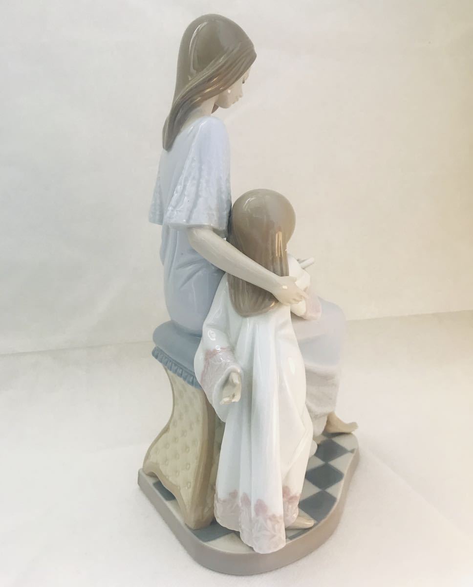LLADRO リヤドロ 磁器人形 母と子 本を読む【戸棚に保管】 LLADRO