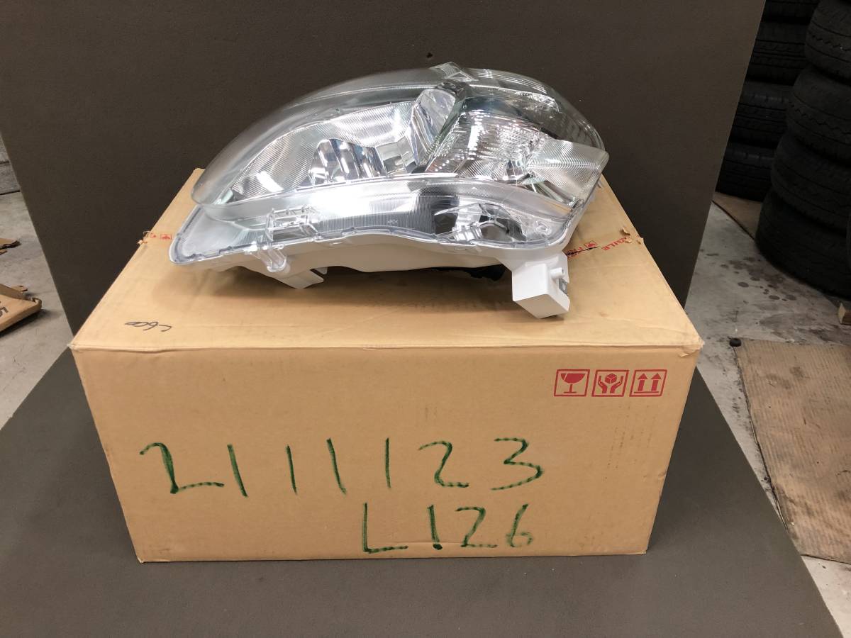 2111123 ダイハツ タント LA600S 純正 左 ヘッドライト ハロゲン
